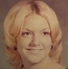 Darlene Lundy's Instagram, Twitter & Facebook