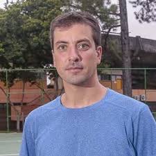 Por que existem tão poucas técnicas mulheres no voleibol de alto  rendimento?