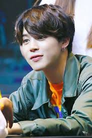 وقتی جمین bts وسط برنامه زنگ میزنه به مامانش ببینه کیمجی چطوری درست میشه. 18 Ø¬ÙŠÙ…ÙŠÙ† Ideas Bts Jimin Park Jimin Bts Jimin