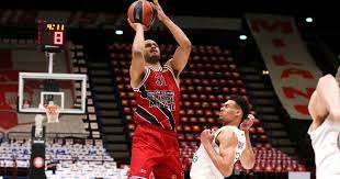 Nuovo post pubblicato su milano post quotidiano online di informazione e cultura #furtoallolimpia, #olimpiamilano, #piazzalelotto. Shavon Shields Sends Olimpia Milano To Final Four Eurohoops