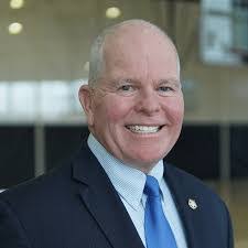 Jon Hess's Instagram, Twitter & Facebook