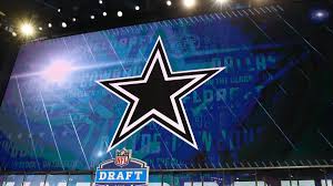 Official page for the dallas cowboys. 2021 Nfl Draft Way Too Early 1st Round Favorites For The Dallas Cowboys