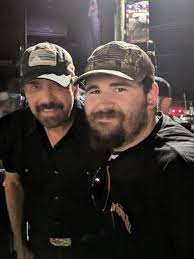 Our headliner for the Haleyville Alabama 9-1-1 Festival 2024 is Mr Rodney  Atkins !!!! Will post videos soon !! Friday night May 31st !! @everyone