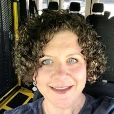 Lisa Searle (@lisacsearle)