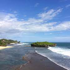 Sedangkan biaya tambahan lain yang harus anda keluarkan ketika mengunjungi tempat ini yaitu biaya parkir kendaraan. Info Wisata Pantai Krakal Jogja Gambar Daya Tarik Harga Tiket Masuk Lokasi Rute Dan Tips Berkunjung Jejak Kenzie