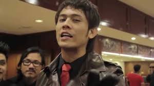 Nak tengok jamming hot lagu akim & the majistret yang lain, check out youtube hot tv sekarang. Behind The Scene Aim 2014 Akim The Majistret Youtube