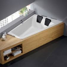 Ihre zukünftige badewanne sollte ihnen gefallen und sie muss von den maßen und der außenform natürlich in ihr badezimmer passen. Bath Tub For Two Unique Bathroom Corner Bath