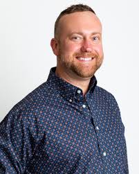 Stacie Goldsmith & Leigh Flowers from our Anstaff Flippin and Mountain Home  Offices delivered food & supplies to ERA Doty Real Estate with some bags to  hand out to the storm/tornado victims