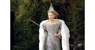 It was made by traveller's tales and released by buena vista games in 2005. The Chronicles Of Narnia The Lion The Witch And The Wardrobe 2005 10 Times Tilda Swinton Completely Transformed Into Another Person Popsugar Entertainment Photo 5