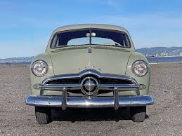 Image result for Karminrot 1971 Wartburg