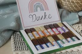 Feb 16, 2021 · abwesenheitsmeldung vorlage: Diy Geschenkidee Fur Deine Hebamme Kostenlose Druckvorlage Fur Merci