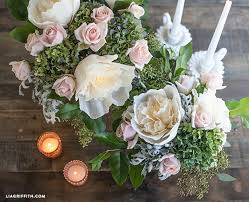 Wedding decorations crepe paper flowers. Diy Crepe Paper And Fresh Flower Centerpieces