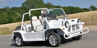 Essai copie conforme de la mini moke, la nosmoke électrique est fabriquée en chine et fignolée en l'idée d'une voiture de plage électrique n'est pas nouvelle. Nosmoke La Mini Moke Electrique Et Vintage Challenges