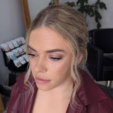 Pure Edge Hair & Makeup