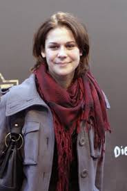 Jimi blue ochsenknecht e sarah kim gries. Sarah Kim Gries Bilder Star Tv Spielfilm