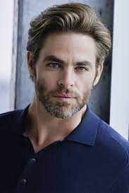 Beautiful Talented Men Chris Pine Chris Pine Haircut Haircuts For Men