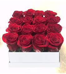 The best valentine's day flowers to send are long stemmed red roses, pink asiatic lilies, white orchids and purple roses. Red Roses Box Toronto On Florist
