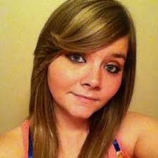 Sarah Summitt's Instagram, Twitter & Facebook