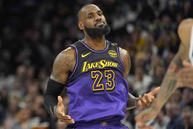 LeBron James to Timberwolves