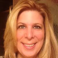 Lisa Freda's Instagram, Twitter & Facebook