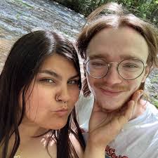 Fresh produce market in Staunton VA hub parking lot