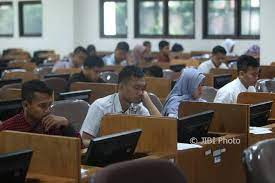 Mengisi data profil diri (nama, telpon, email dan pilihan program studi), dan klik kirim form pendaftaran. Panitia Spmb Uns Solo Ujian Tulis Berbasis Komputer Sbmptn Tetap Sesuai Jadwal