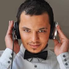 Kayahan'ın en i̇yileri no.1 (english: Kayahan Estim Ft Evren Tasbilek Tushwua Troubled Mix By Dj Kayahan Estim Reverbnation