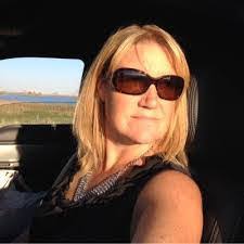 Crystal Dahlman's Instagram, Twitter & Facebook