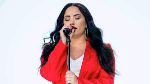 She Represents So Many Of Us Christian Singer Plumb Urges Prayer For Demi Lovato After Overdose Cbn News