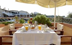 Elle est encore préservée du tourisme de masse. Negroponte Resort 5 L Ile D Eubee Jusqu A 70 Voyage Prive