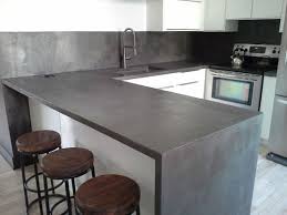 3 Idees Pour Transformer Son Comptoir De Cuisine Sans Le Remplacer Kitchen Home Repairs Small Kitchen