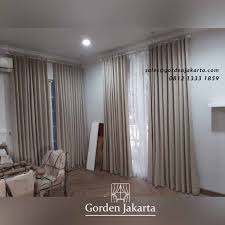 Mungkin anda akan merasa lebih tempat penjual gorden atau hordeng terbaru dengan harga murah biasanya ada di tanah abang. Jual Gorden Murah Bahan Semi Blackout Minimalis Klasik Jendela