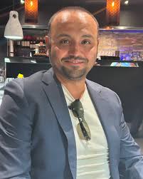 Celebrating this one being 43 with a special appearance from the BBD's  (that's Beryl & Brian Daniel aka mummy and daddy bear) plus a rainbow. 🌈  Now to find the pot of gold 💛