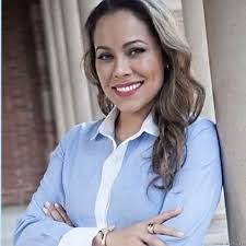 Karin Flood's Instagram, Twitter & Facebook