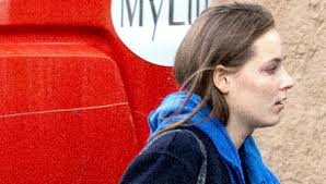 Se bildene av Ingrid på østkanten