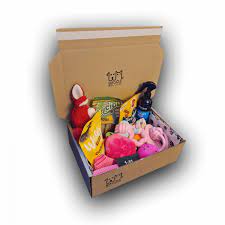 Happy pups is bringing the dog subscription box craze to the uk. Puppy Box Uk Puppy Toys Treats Box Free Delivery Waggle Mail