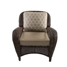 Most outdoor wooden chaise lounges are made of teak, a type of timber that is resistant to mold, rotting and weather. Hampton Bay Beacon Park Brown Wicker Outdoor Patio Stationary Lounge Chair With Standard T The Home Depot Canada