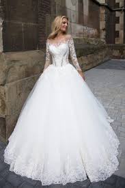 Une robes de mariée pas cher parfaite est indispensable pour chaque mariage. Robe De Luxe Creation Cataleya Robe De Mariee De Luxe Robe De Mariee Robe De Mariee Princesse