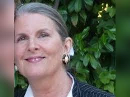 Ella Tuttle's Instagram, Twitter & Facebook