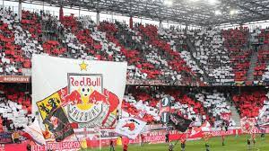 Submitted 3 months ago by existenzminimum. Champions League Uber 2 500 Salzburg Fans In Liverpool Erwartet Fussball Champions League
