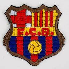 Arriba lucía una corona y un murciélago, y estaba rodeado por dos. Buy Escudo Fc Barcelona Meyba Badge Crest Patch For Shirt Jersey Online In Uae 173896890073