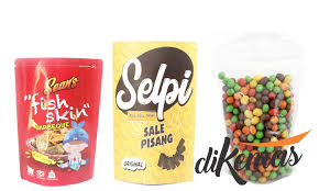 Karena kini seblak hadir dalam bentuk kemasan instan yang dapat kamu masak sendiri di rumah. 4 Kemasan Snack Ini Paling Dicari Pelaku Umkm