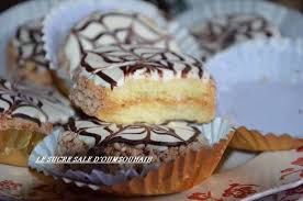 Sables Au Nestle Caramel Et Chocolat Le Sucre Sale D Oum Souhaib Recette Gateau Marocain Recette Gateau Oriental Recette Gateau Pomme