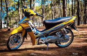 Vega r memang banyak dipakai pebalap di lintasan road race, selain modifikasinya terbilang mudah dilakukan, tampilan body juga mendukung performa di jalanan. 28 Kumpulan Foto Modifikasi Vega R 2021 Terbaik Kanalmu