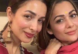 These images prove that she is a naturally beautiful lady with flawless skin and rosy cheeks. Malaika Arora Kareena Kapoor And Karisma Kapoor Share Heartfelt Birthday Wishes For Amrita Arora Zee Business