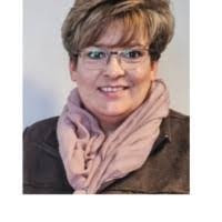 Martha Garfield's Instagram, Twitter & Facebook