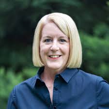 Beth McCaw and LeAnne Moss