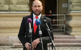 Szabó bálint is on mixcloud. A Szegedi Vallalkozasok Altal Fizetendo Helyi Adok Csokkentesere Tett Javaslatot Szabo Balint