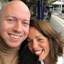 Stream Mac Hicks music