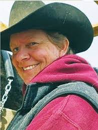 Jill Bollinger's Instagram, Twitter & Facebook